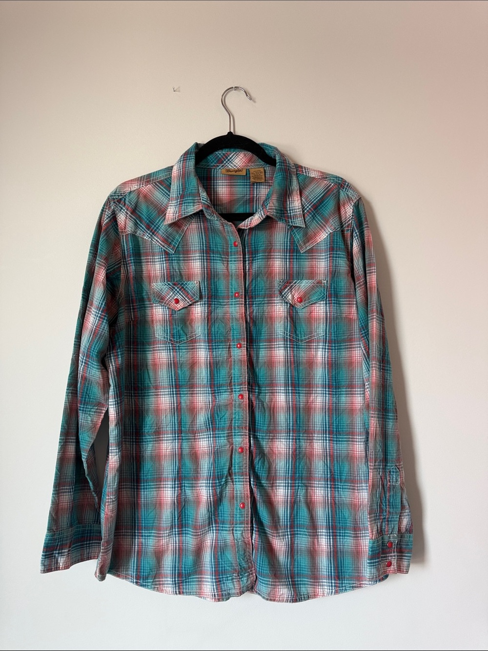 Wrangler Teal and Red Plaid Button-Down Shirt